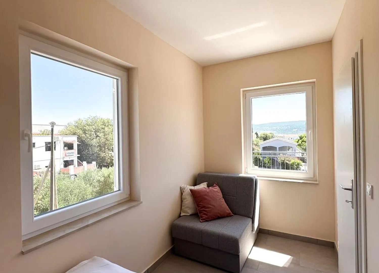 Apartmani Barun 200M From Beach Seline 0*,  Croatia