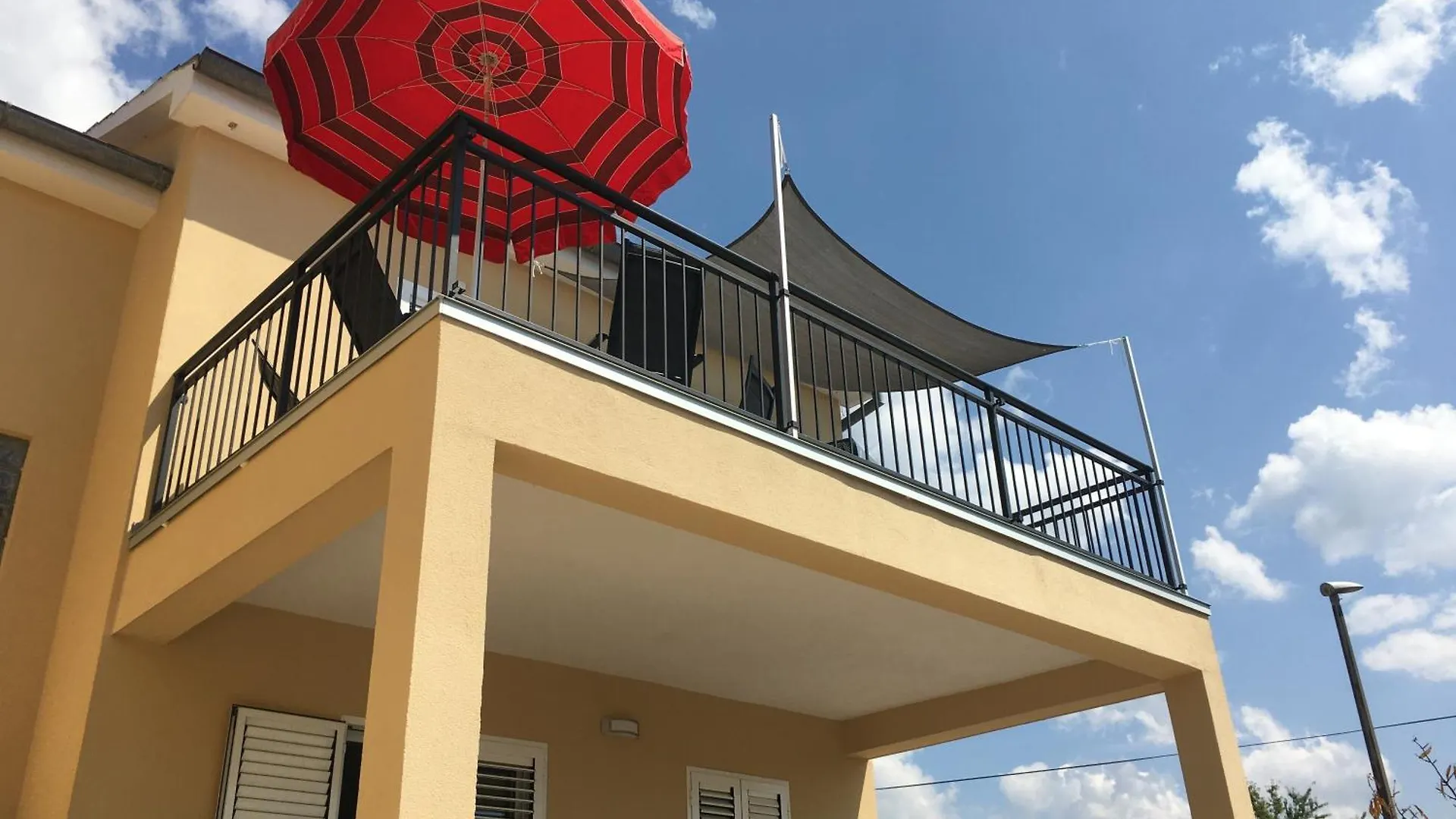 Apartmani Barun 200M From Beach Seline 0*,  Croatia